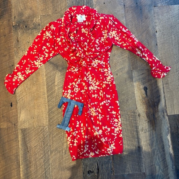 flora Kung Dresses & Skirts - Vintage 80’s Flora Kung 100% Silk Dress - Red Floral- size 4- Made in Korea